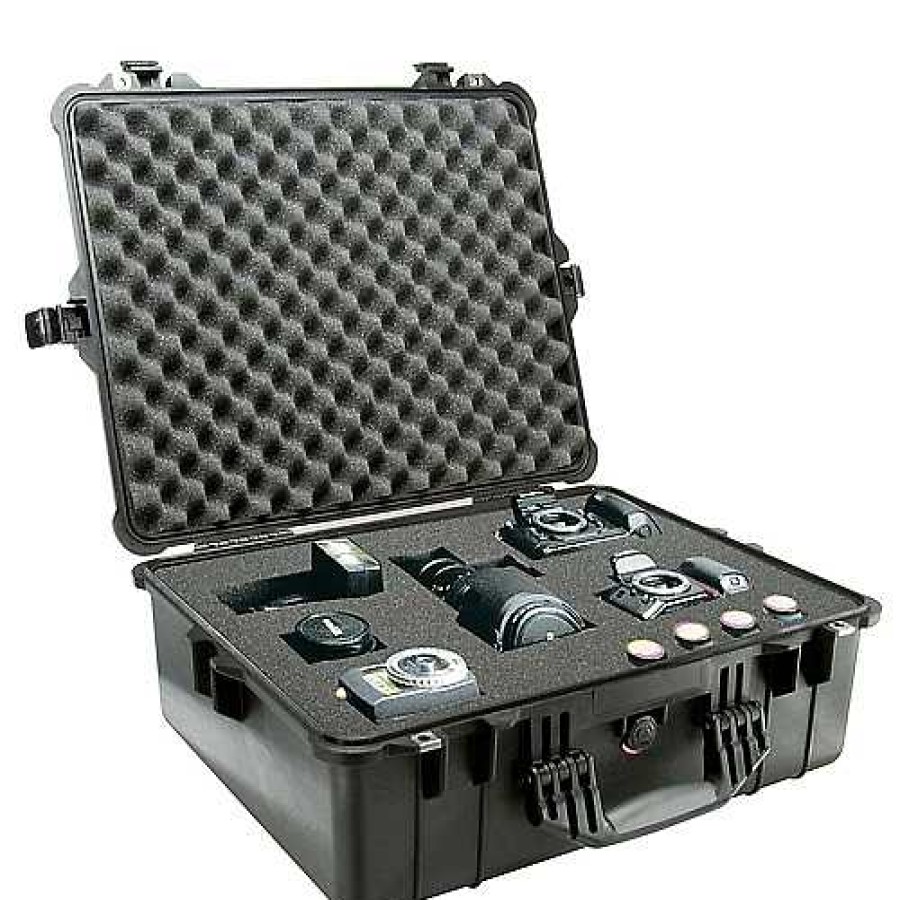 Pelican Pelican 1600 Watertight King Hard Case - Black Camera System Cases