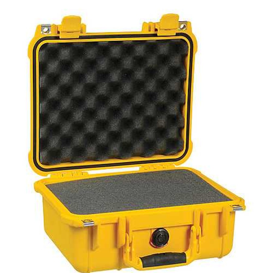 Pelican Pelican 1400 Medium Watertight Hard Case - Yellow Camera System Cases