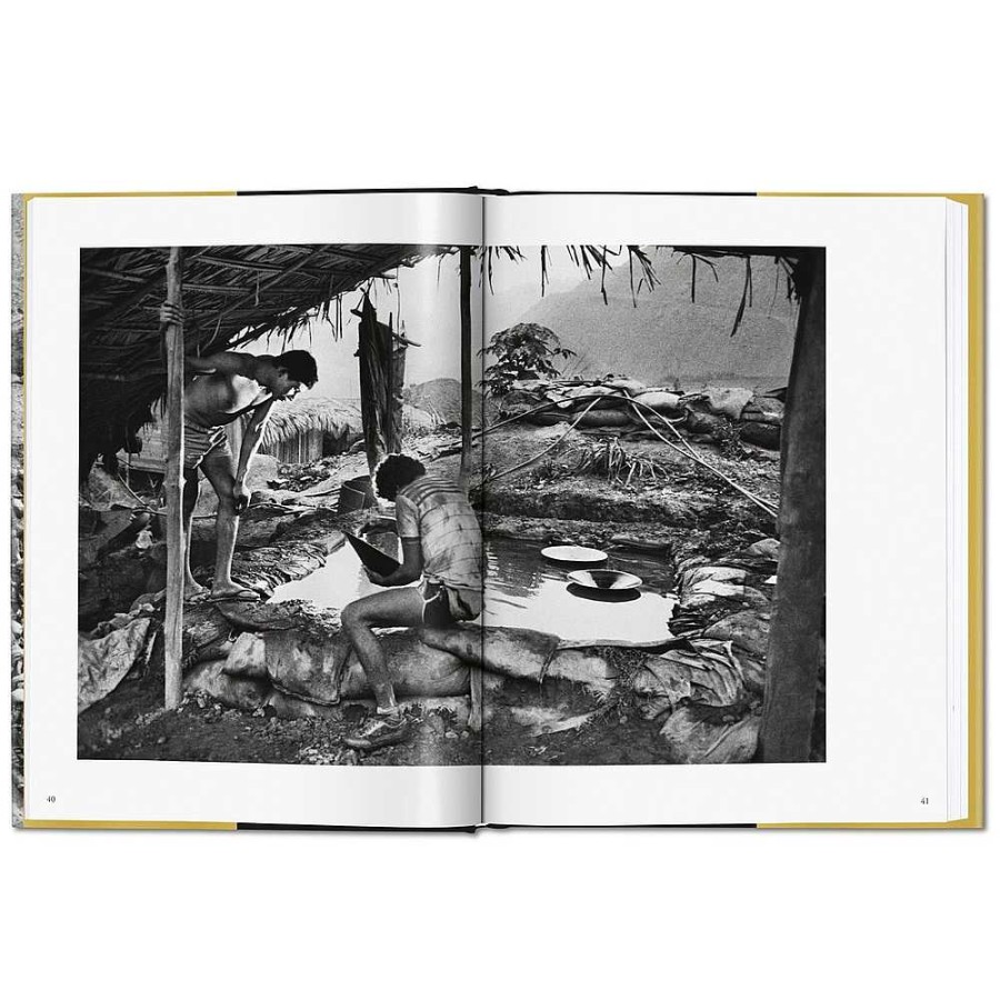 Taschen Taschen Sebastiao Salgado: Gold (Multilingual Edition) - Hardcover Book Books